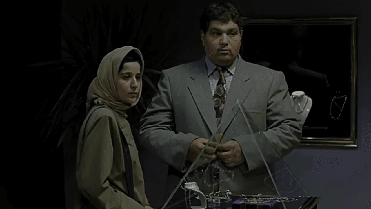 Crimson Gold (2003)